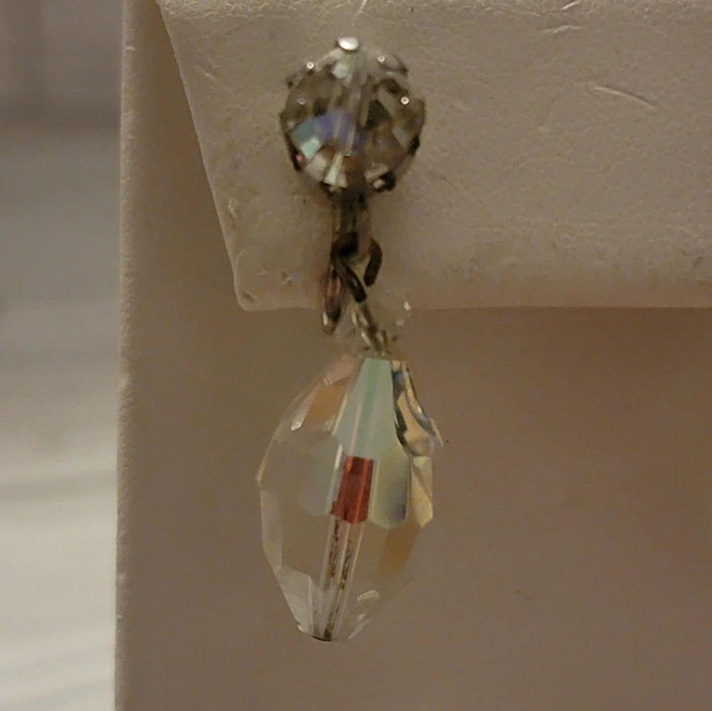 Vintage Aurora Borealis AB Glass Drop Screw Back Earrings Silver Tone
